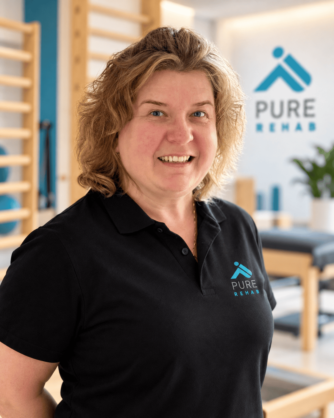Karolina Grzegrzółka – Fizjoterapeutka, Pure Rehab